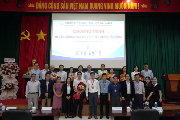 Chương trình tư vấn hướng nghiệp và tuyển dụng năm 2024