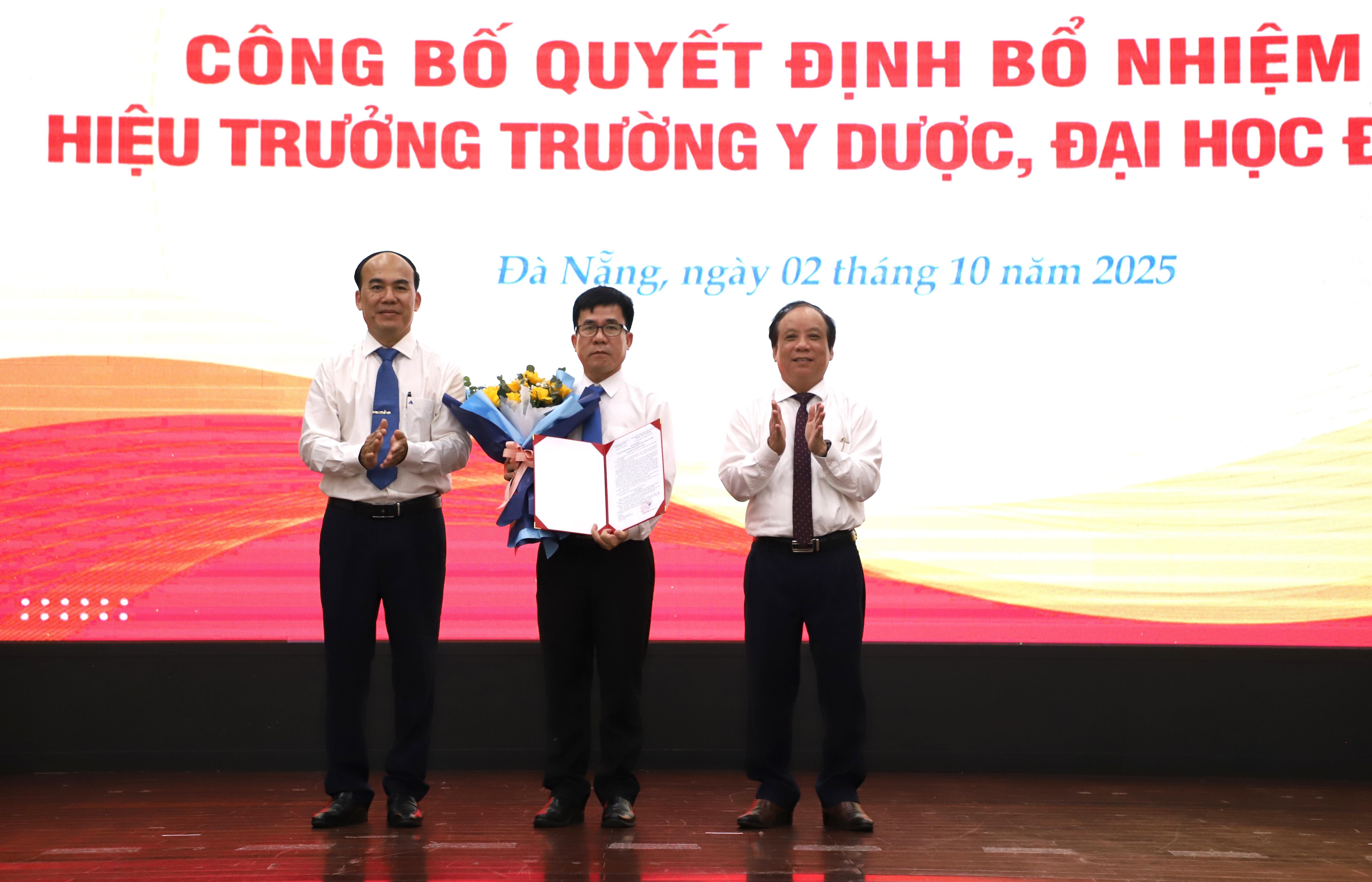 Đại học Đà Nẵng công bố các Quyết định về công tác cán bộ